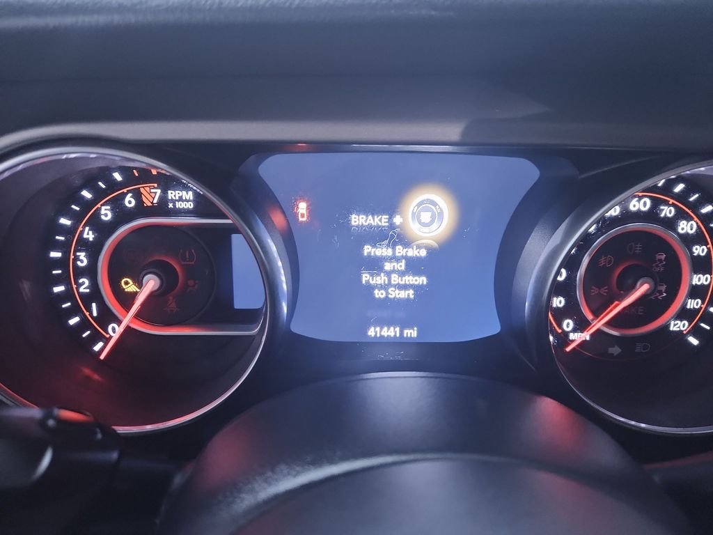 Used 2020 Gray Jeep Rubicon image 15