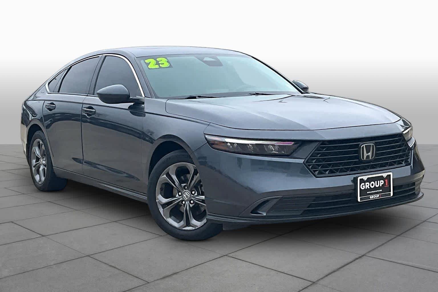 Used 2023 Meteorite Gray Metallic Honda EX image 3