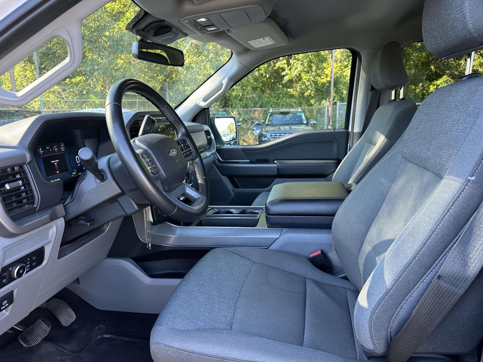 Used 2024 White Ford XLT image 21