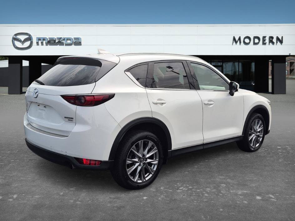 Used 2021 Snowflake White Pearl Mica Mazda Grand Touring Reserve image 5