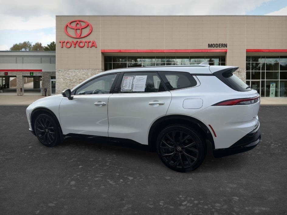 Used 2025 White Toyota Limited image 7