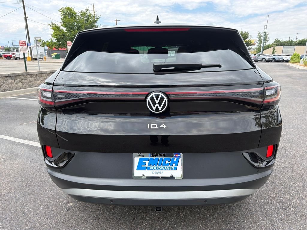 Certified Used 2023 Deep Black Pearl Volkswagen Pro S Plus image 6