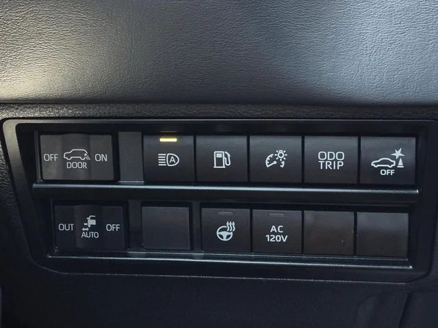 Used 2023 Wind Chill Pearl Toyota Platinum image 36