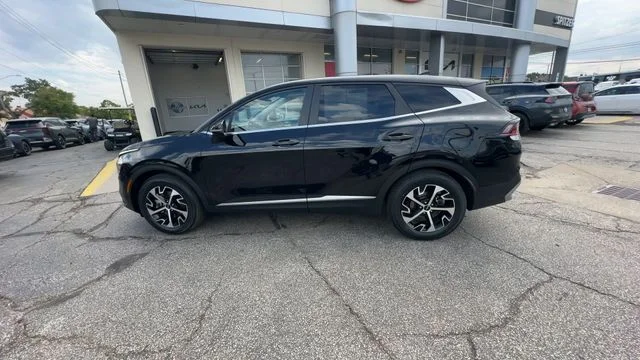 Used 2023 Black Kia EX image 6