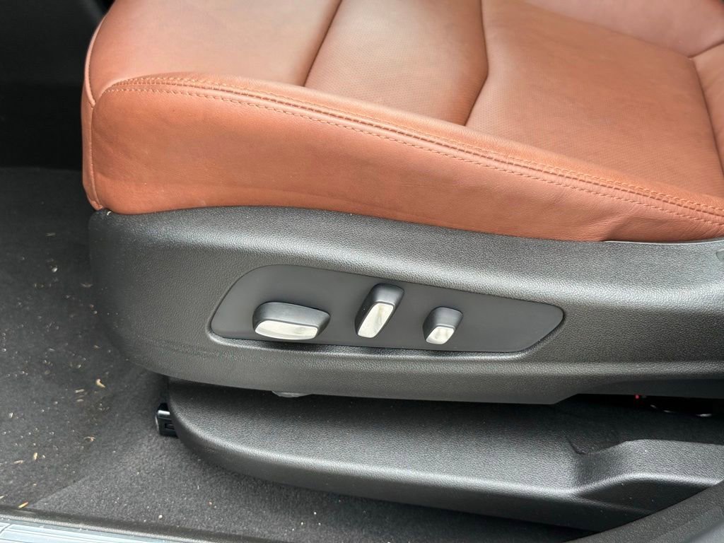 2026 Cadillac XT5 Premium Luxury - Photo 18