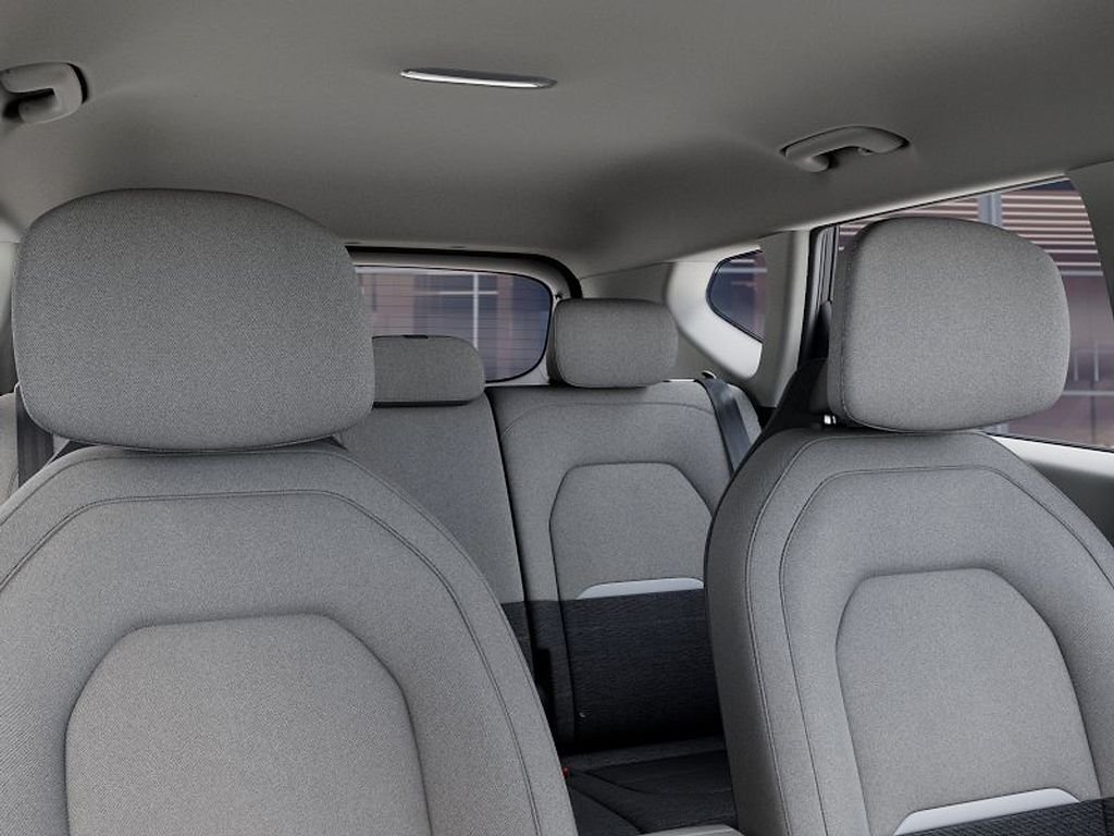 New 2027 White Kia S image 27