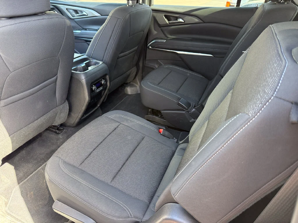 Used 2026 Summit White Chevrolet LT image 5