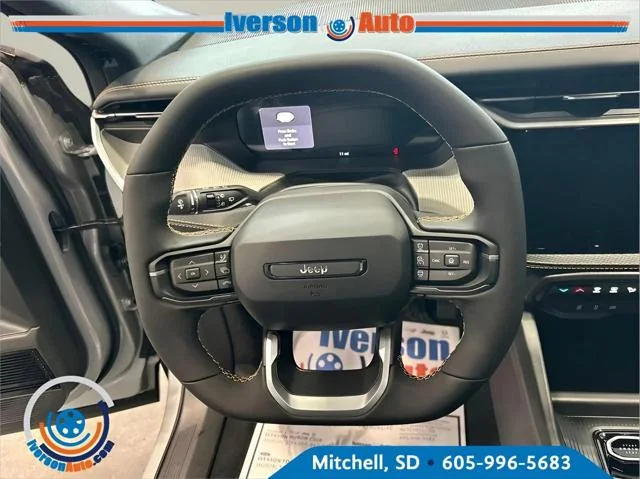 New 2026 Silver Zynith Clear-Coat Exterior Paint Jeep 85th Anniversary image 14