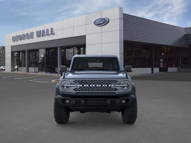 New 2025 Azure Gray Metallic Tri-Coat Ford Badlands® image 6
