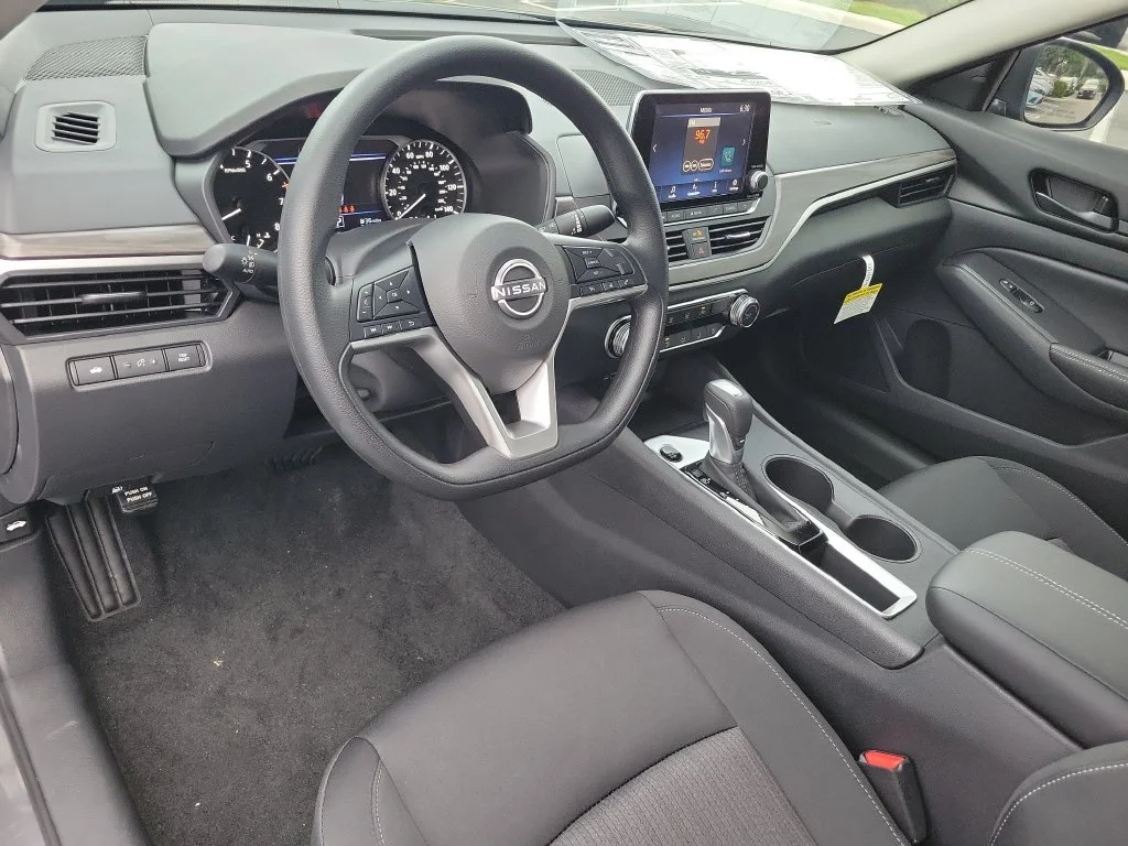 New 2026 Gray Nissan 2.5 SV image 18