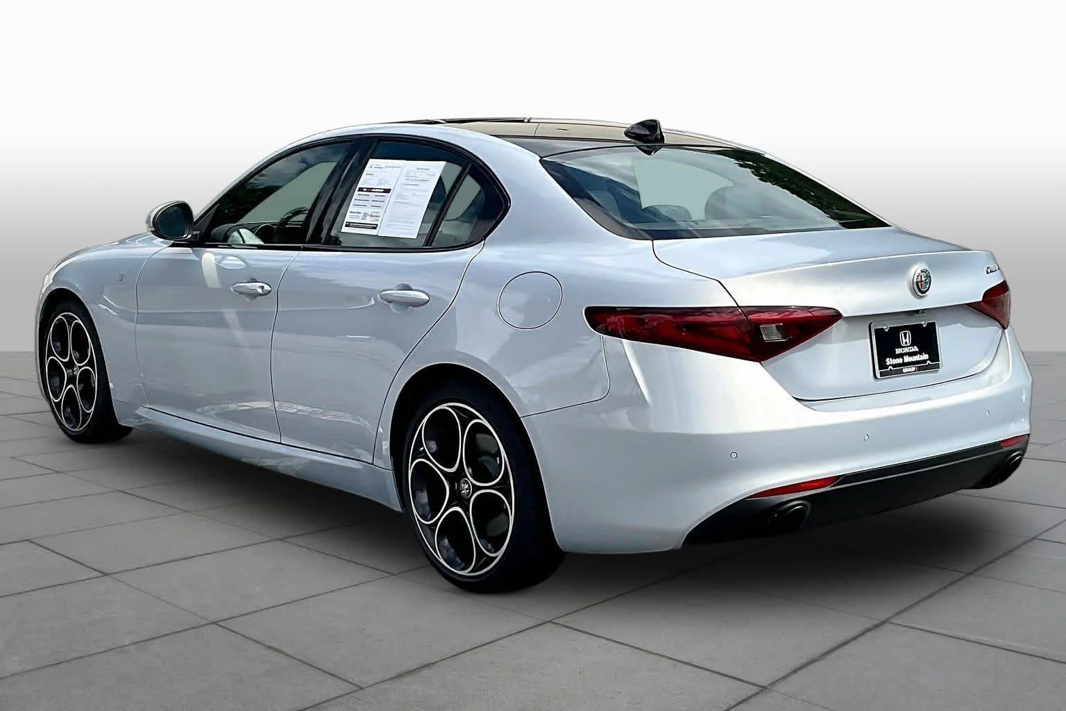 Used 2023 Moonlight Gray Metallic Alfa Romeo Ti image 12