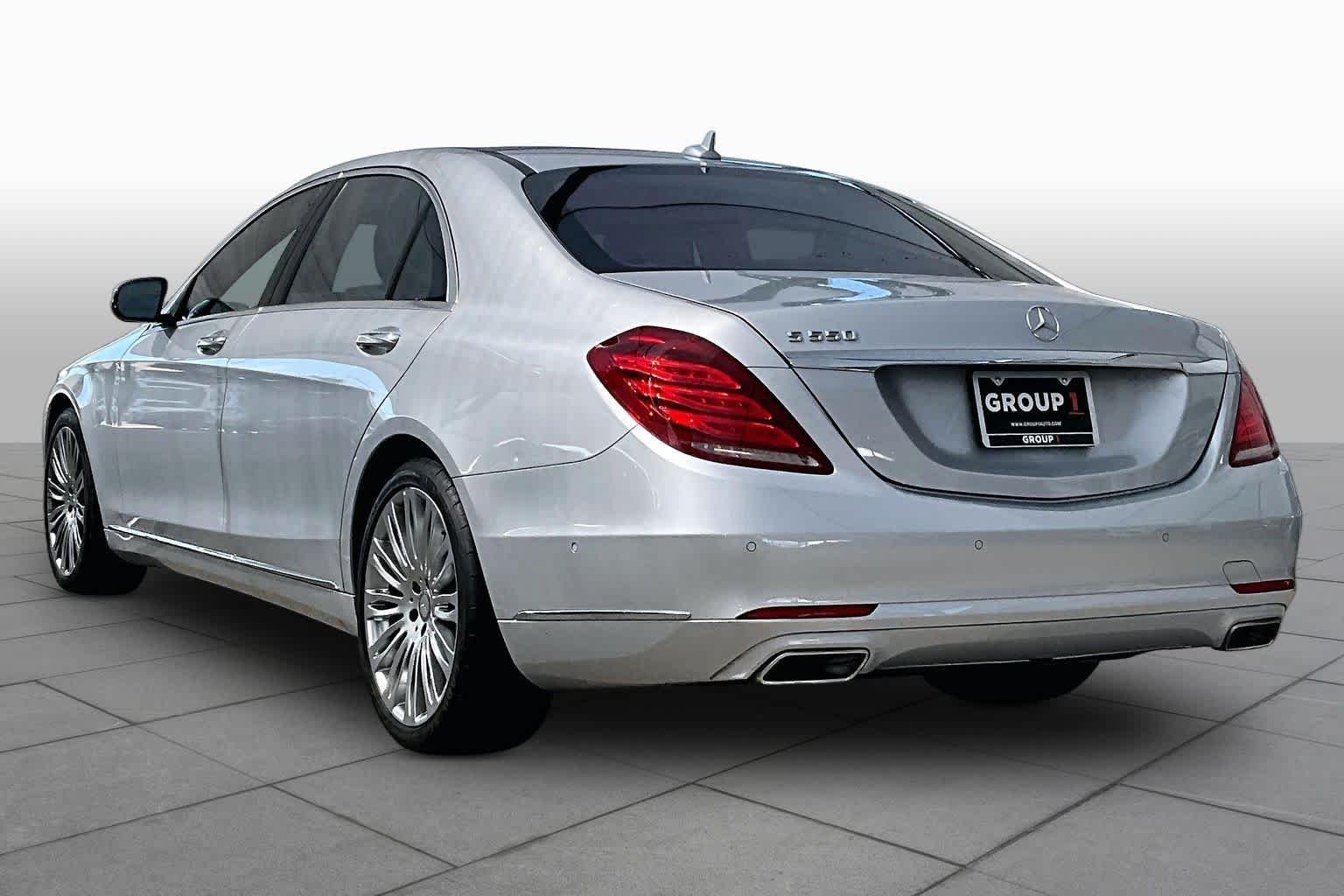 Used 2015 Iridium Silver Metallic Mercedes-Benz S 550 image 12