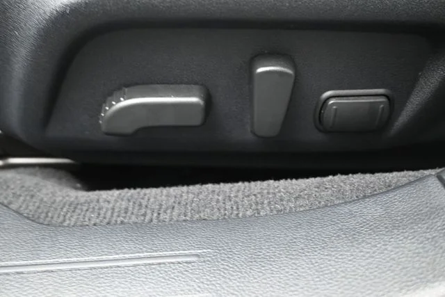Used 2019 Black Subaru 2.5i image 11