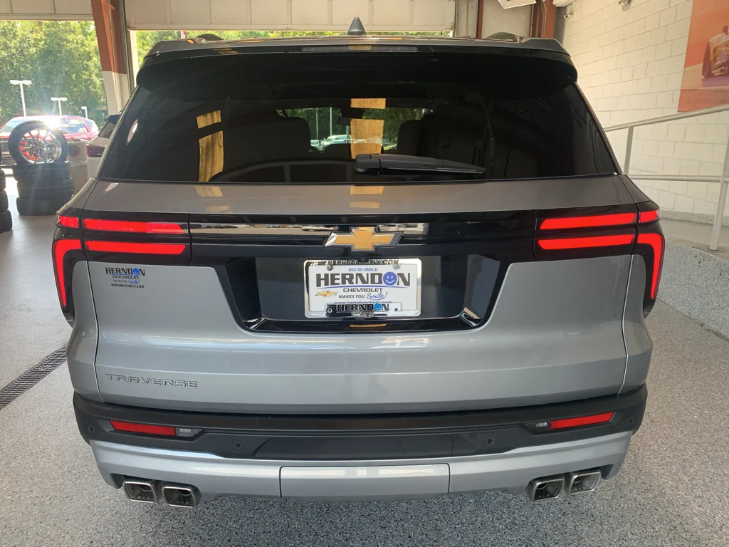 Used 2026 Sterling Gray Metallic Chevrolet LT image 7