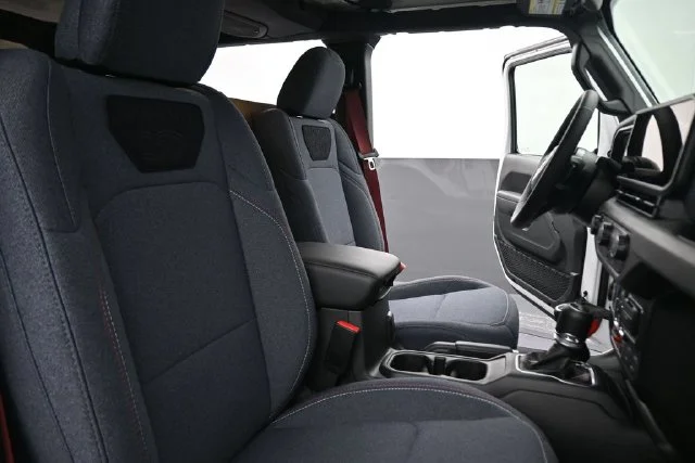 New 2026 Bright White Clearcoat Jeep  image 20