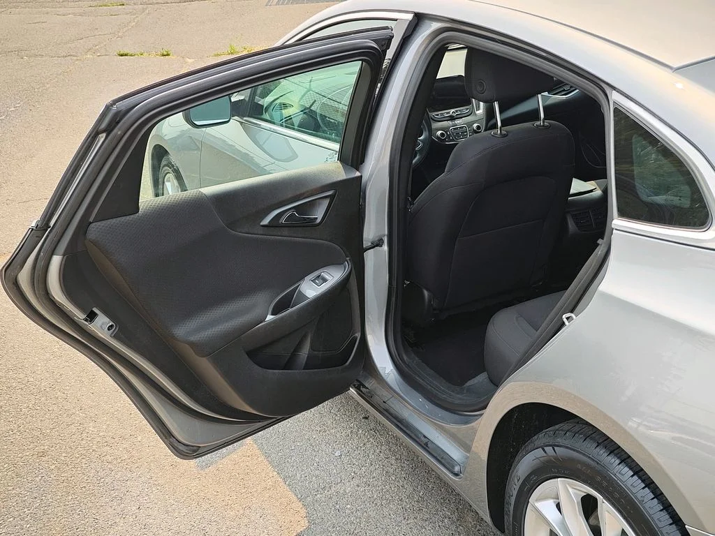 2023 Chevrolet Malibu 1LT - Photo 27