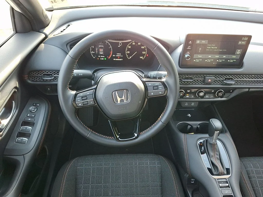 2026 Honda HR-V Sport - Photo 11