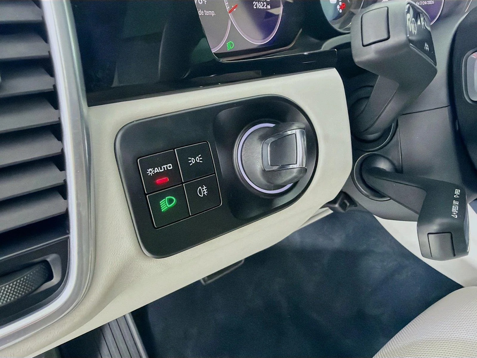 2022 Porsche Cayenne Platinum Edition - Photo 11