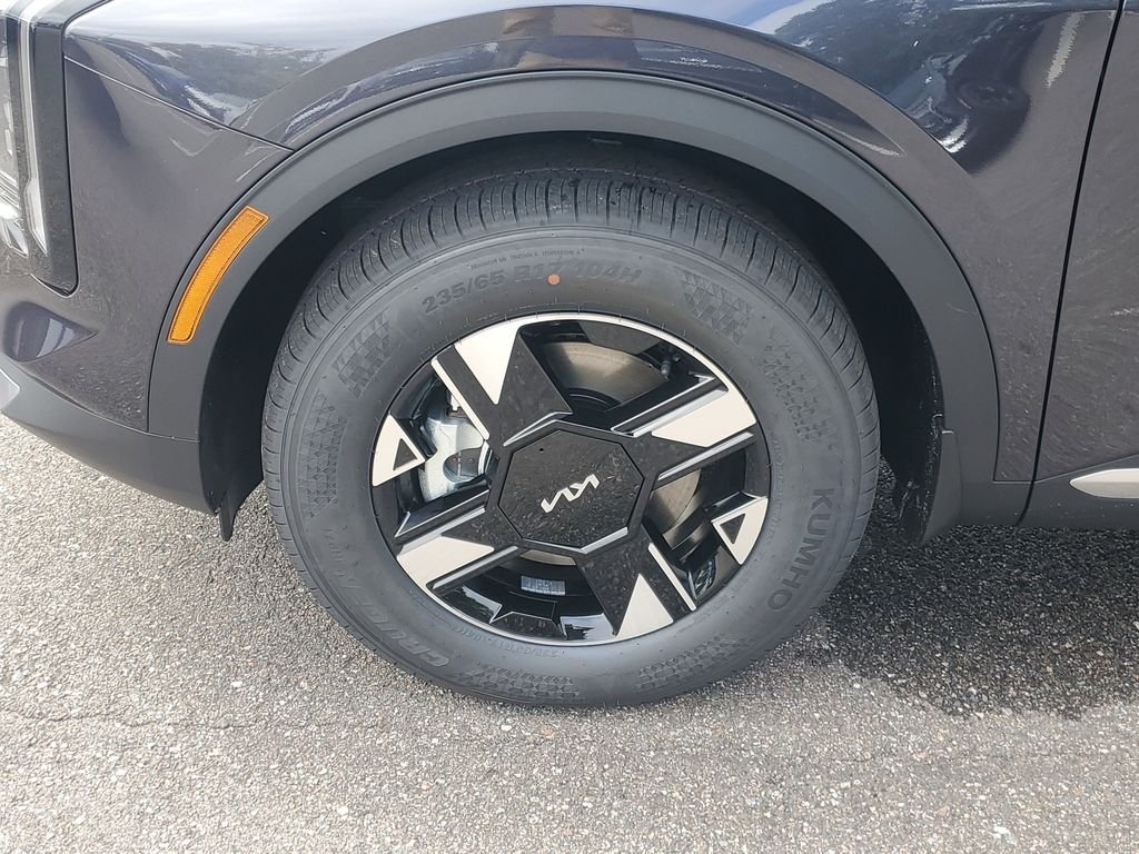 New 2026 Gray Kia LX image 37