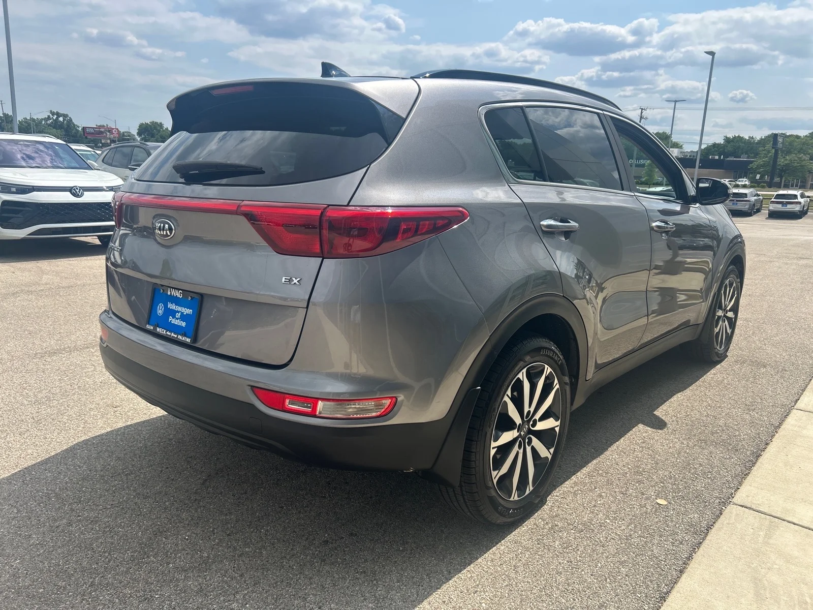 Used 2018 Gray Kia EX image 5