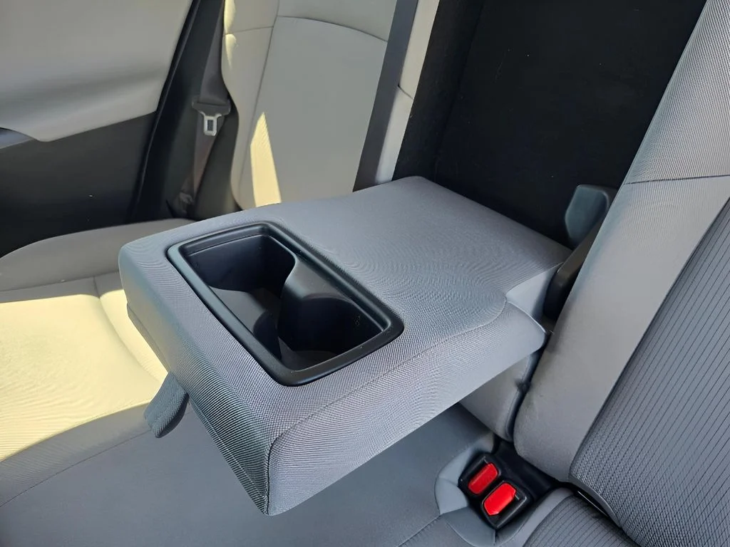 Used 2021 Blueprint Toyota LE image 27