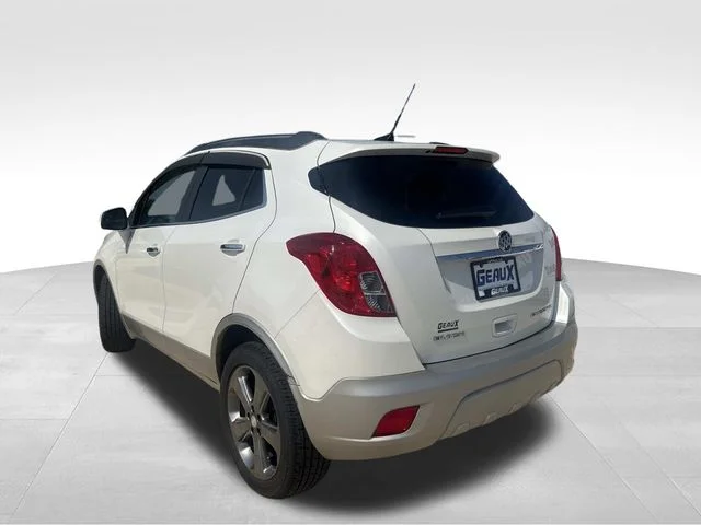 Used 2013 White Buick Leather image 11
