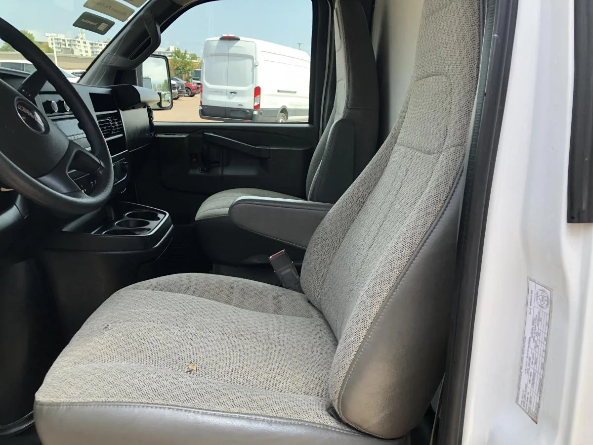 Used 2024 White GMC 3500 Van 177" image 15