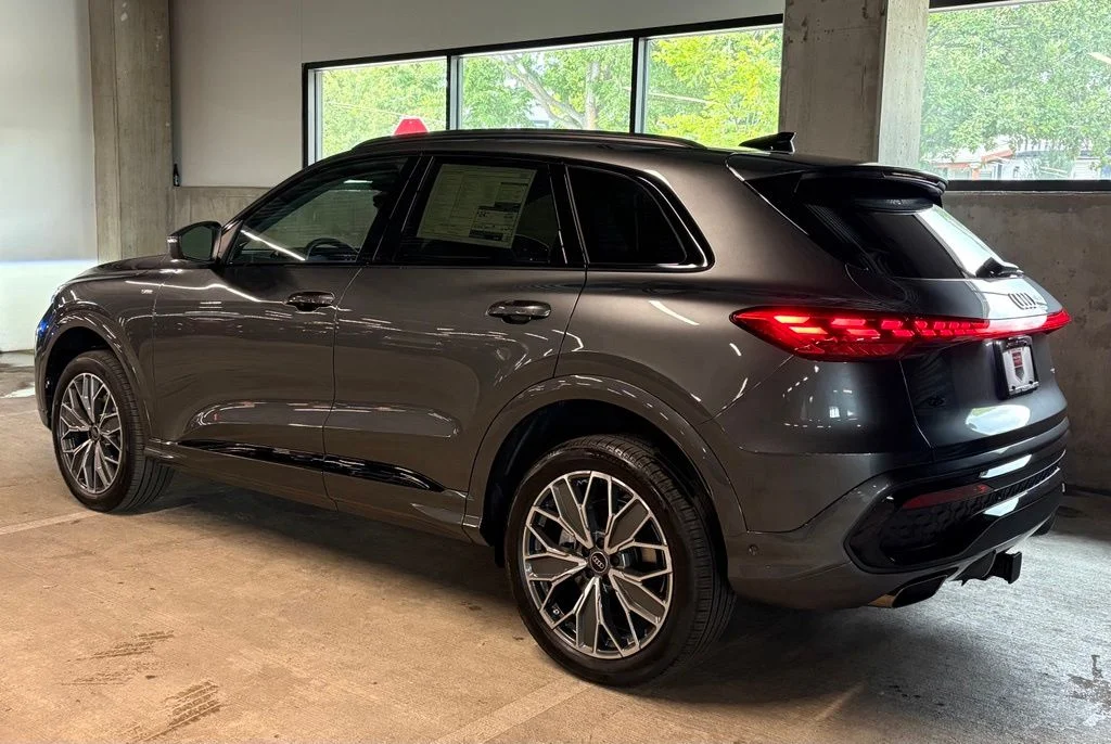 New 2026 Daytona Gray Metallic Audi 2.0T Premium Plus image 3