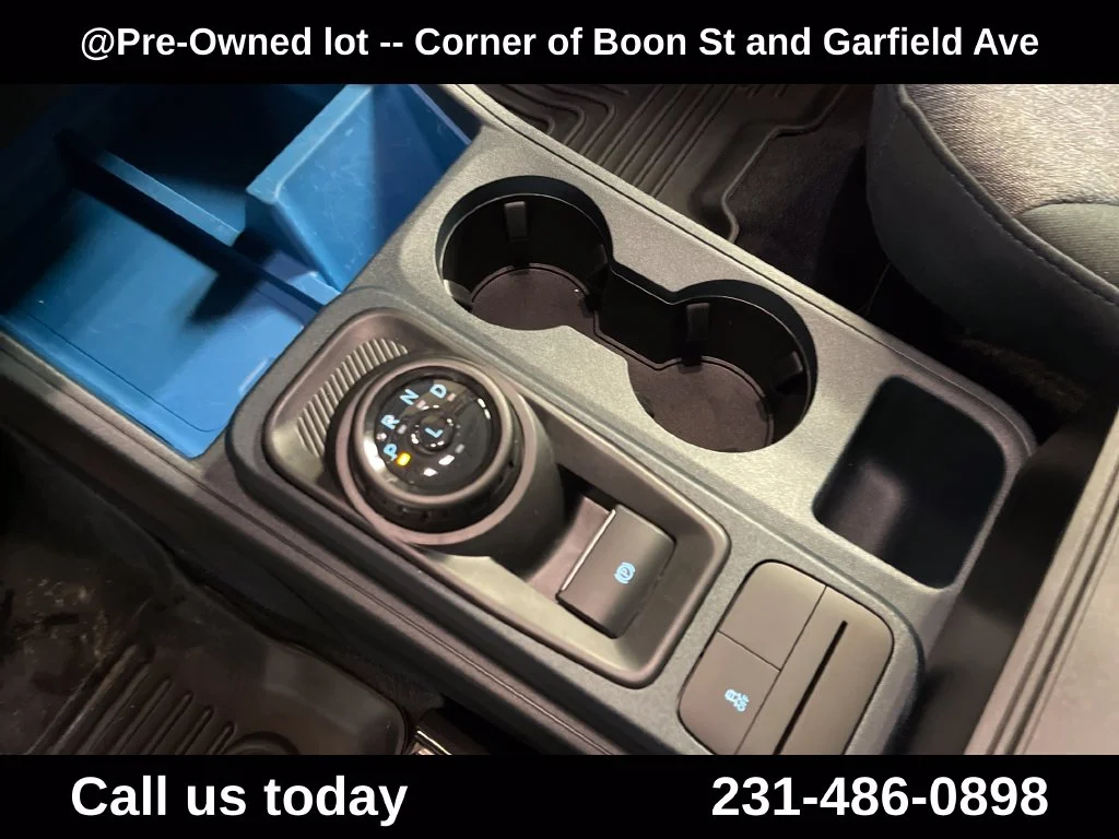 Used 2025 White Ford XLT image 23