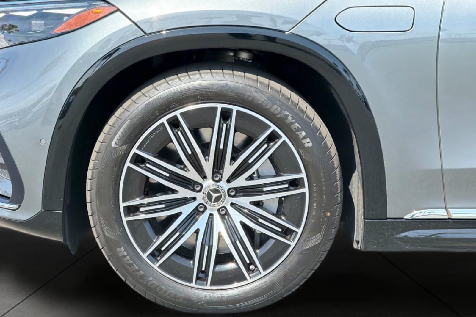 Certified Used 2023 Gray Mercedes-Benz 580 image 5