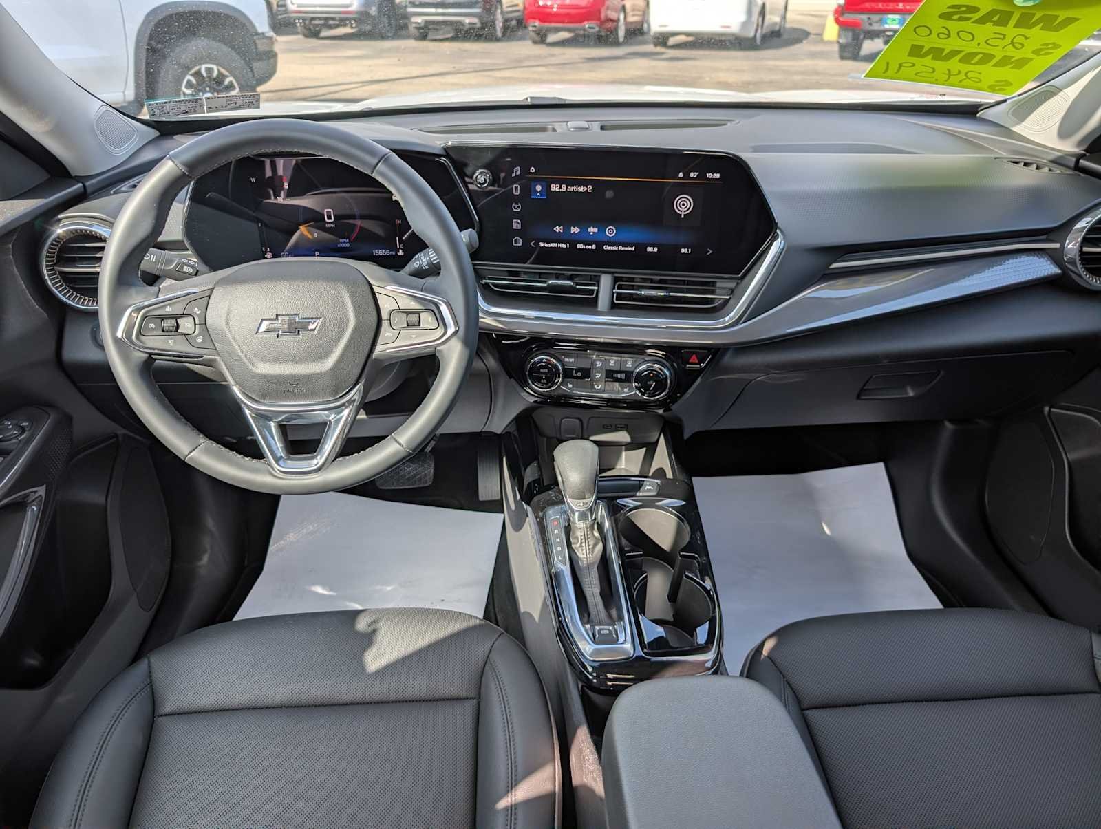 Used 2024 Summit White Chevrolet ACTIV image 17