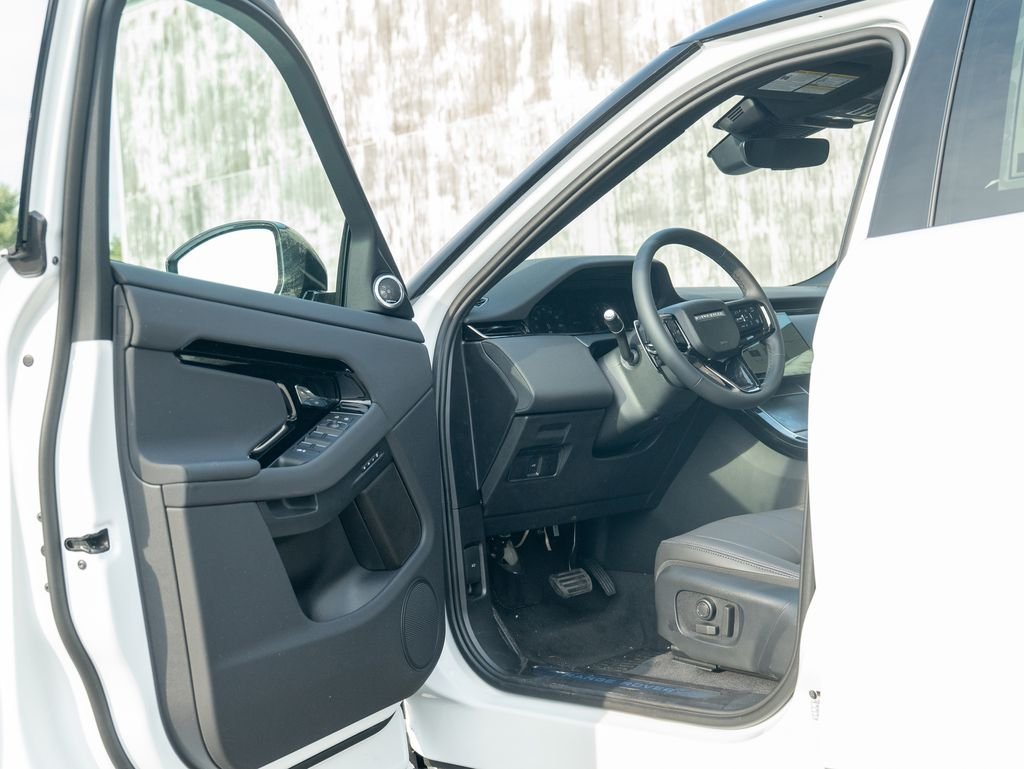 New 2026 White Land Rover S image 10