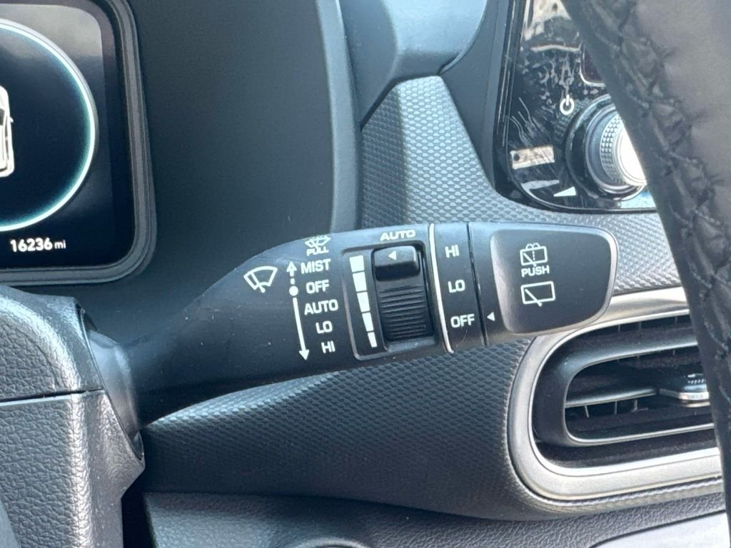 2022 Hyundai Kona EV Limited - Photo 25