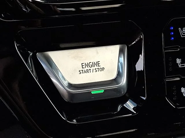 New 2026 Sterling Metallic GMC AT4 image 17