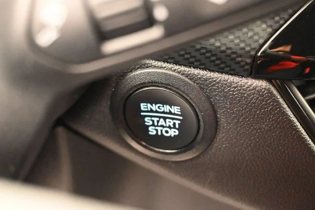 Used 2025 Agate Black Metal Ford ST-Line image 19