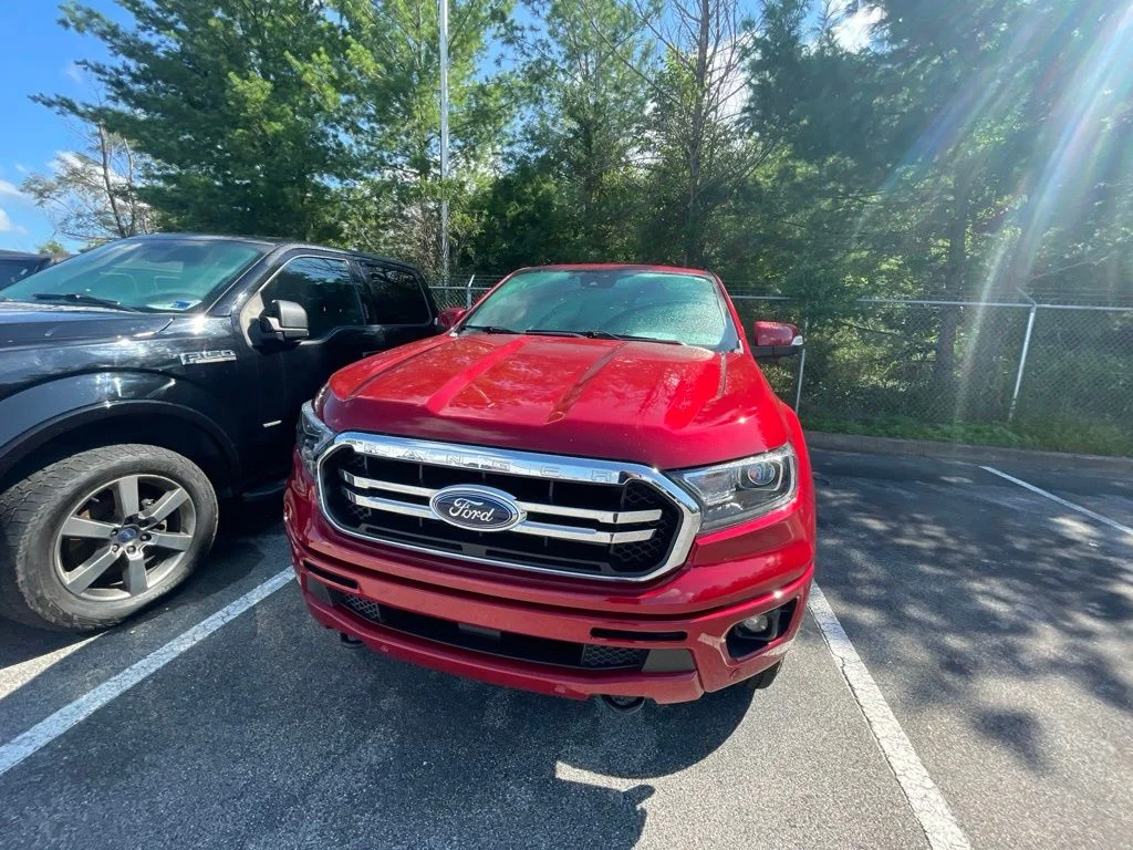 Used 2020 Red Ford Lariat image 3