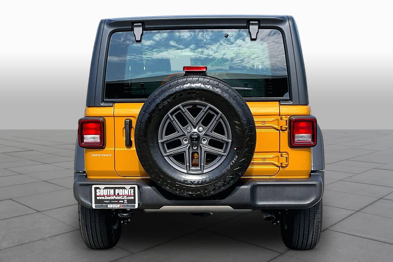 New 2026 Goldilocks Exterior Paint Jeep Sport image 4
