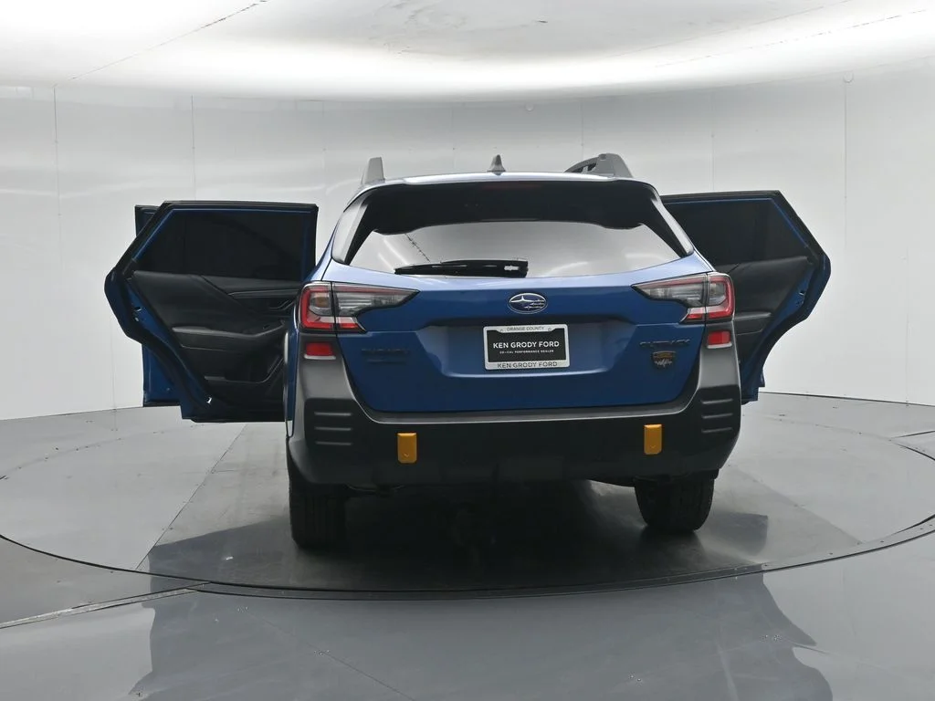 Used 2025 Blue Subaru Wilderness image 37