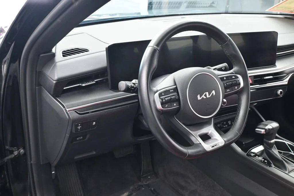 Used 2026 Aurora Black Kia GT-Line image 14