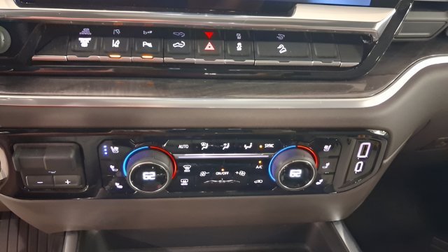 Used 2026 Summit White Chevrolet LTZ image 7