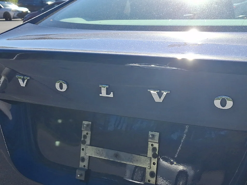 Used 2015 Blue Volvo T5 Premier image 30