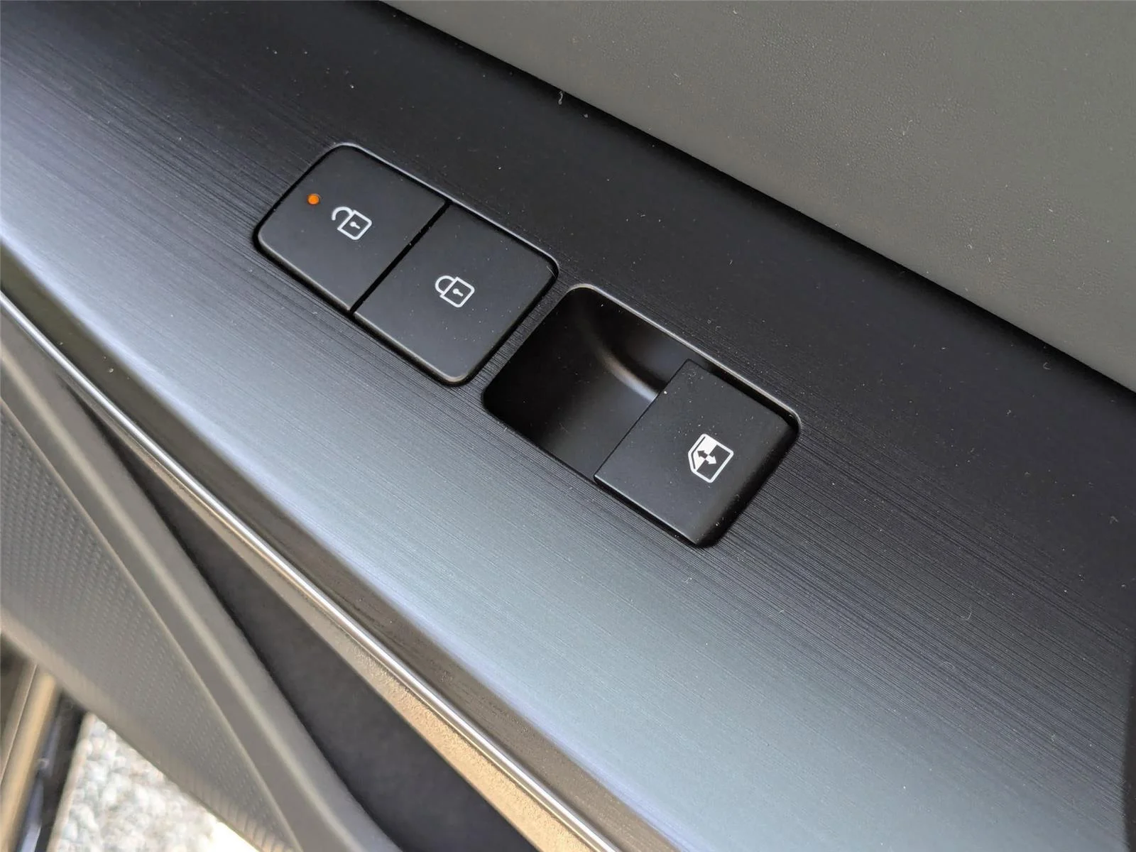 2025 Kia EV6 Wind - Photo 35