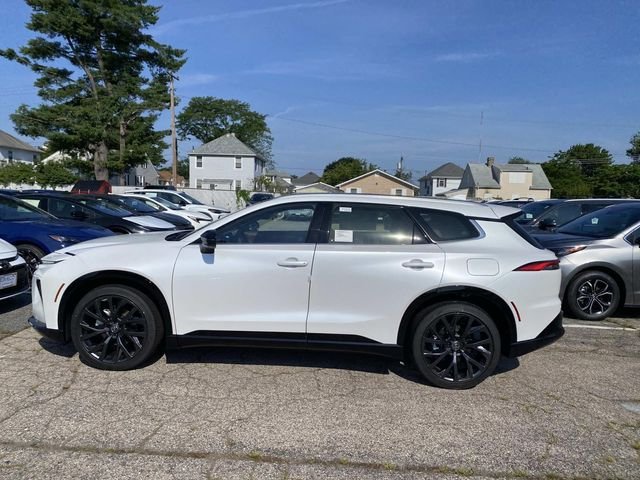 New 2026 Oxygen White Toyota Limited image 2