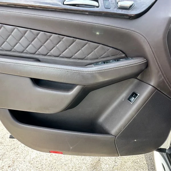 Used 2017 White Mercedes-Benz GLE 43 Sport Utility 4D image 21