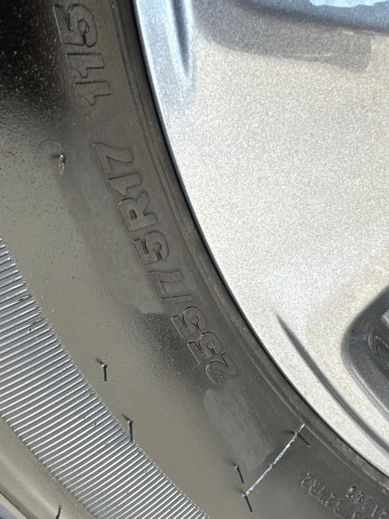 Used 2025 Gray Ford Big Bend image 31