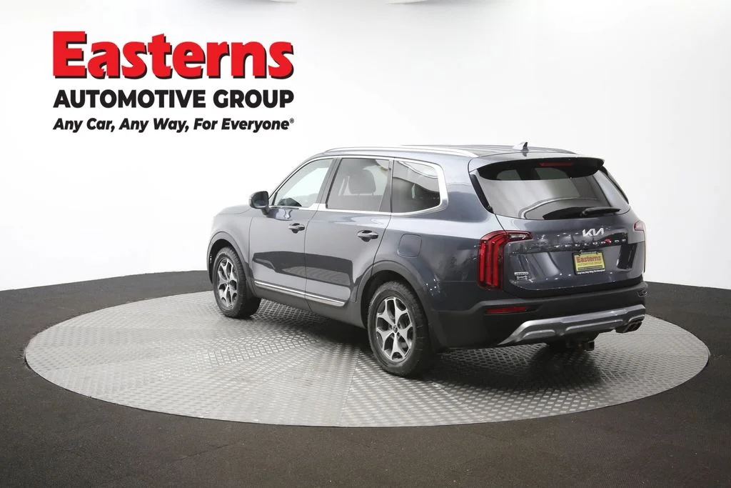 Used 2022 Gray Kia EX image 68