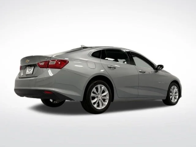 Used 2025 Gray Chevrolet LT image 8