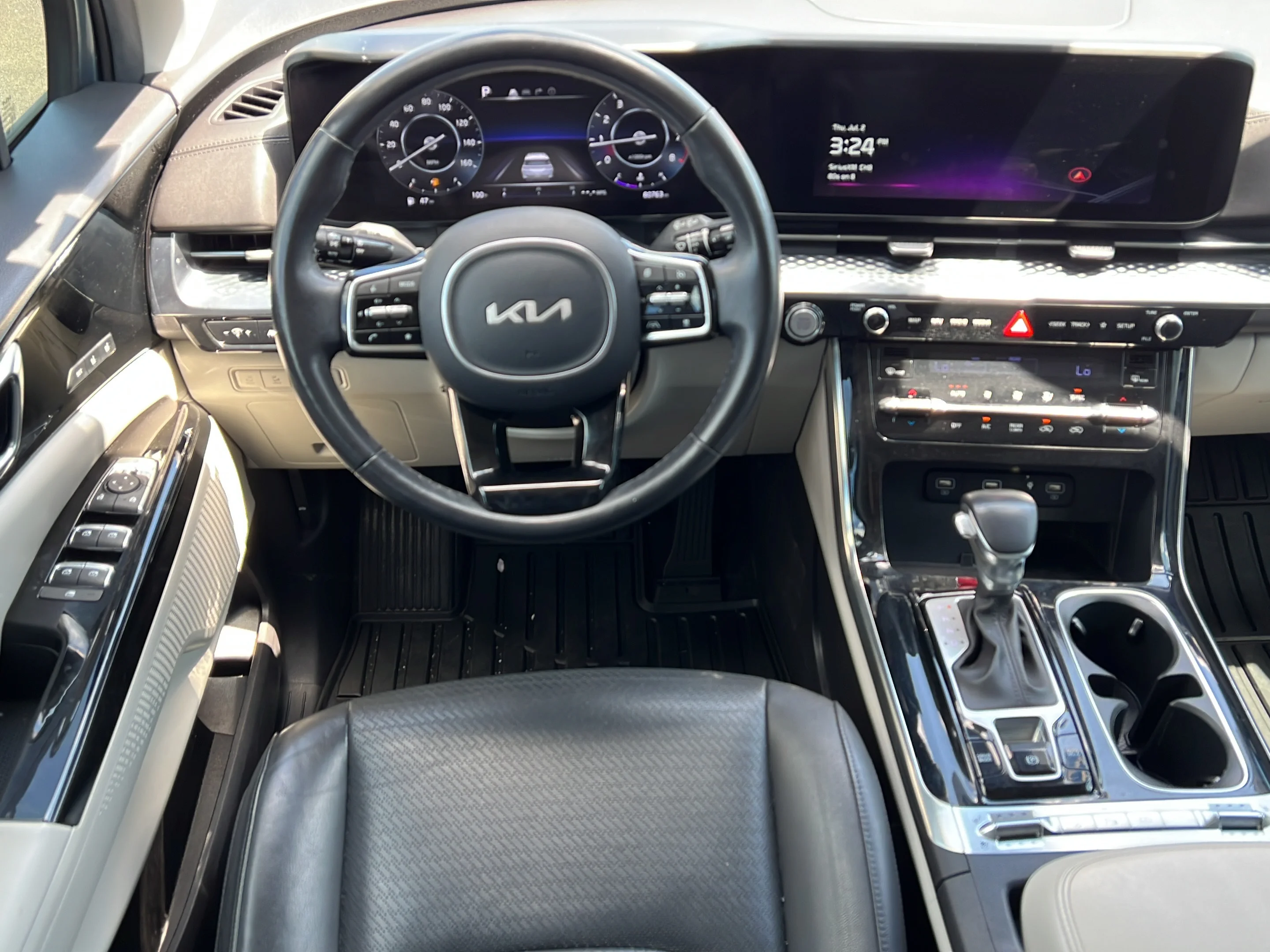 Used 2023 Astra Blue Kia SX Prestige image 13