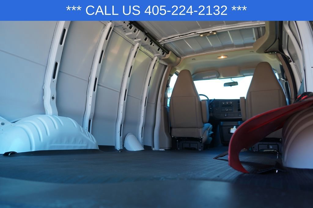 2026 Chevrolet Express Cargo Work Van - Photo 23