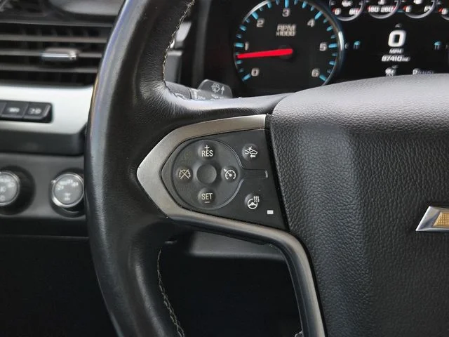 Used 2019 Silver Chevrolet Premier image 24
